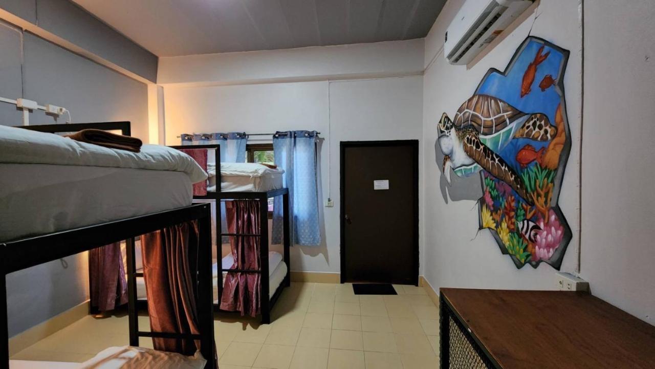 Save Hostel Ko Tao Exterior photo