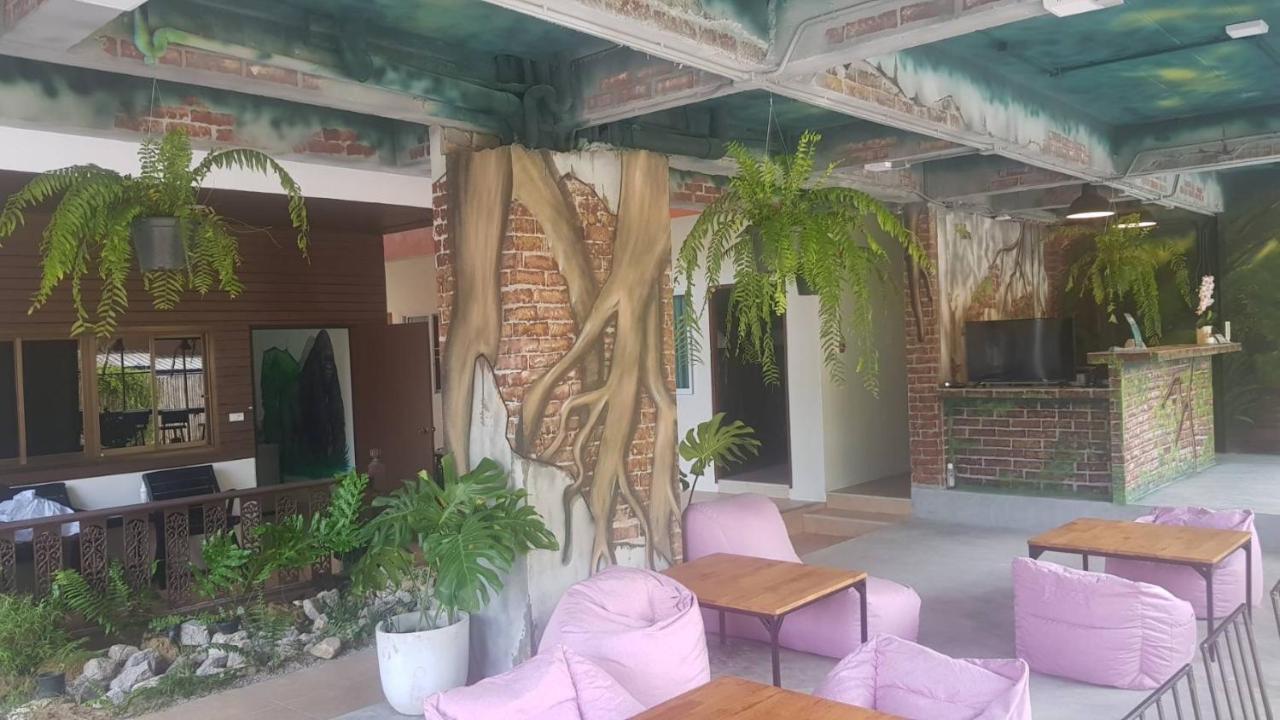 Save Hostel Ko Tao Exterior photo