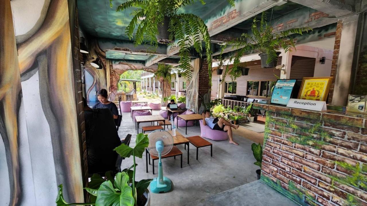 Save Hostel Ko Tao Exterior photo